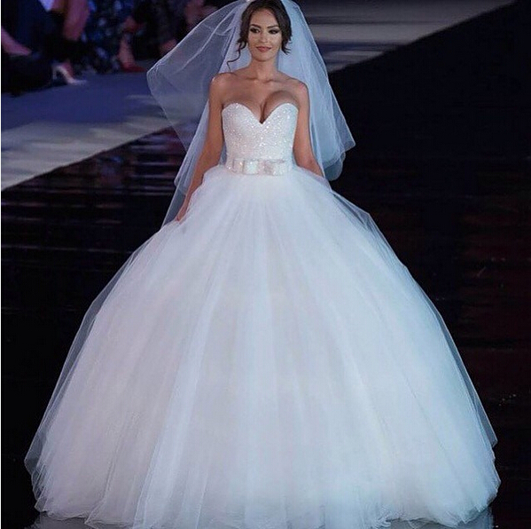 2016 Arrival Crystals Wedding Dresses,sweetheart Bridal Dresses Custom